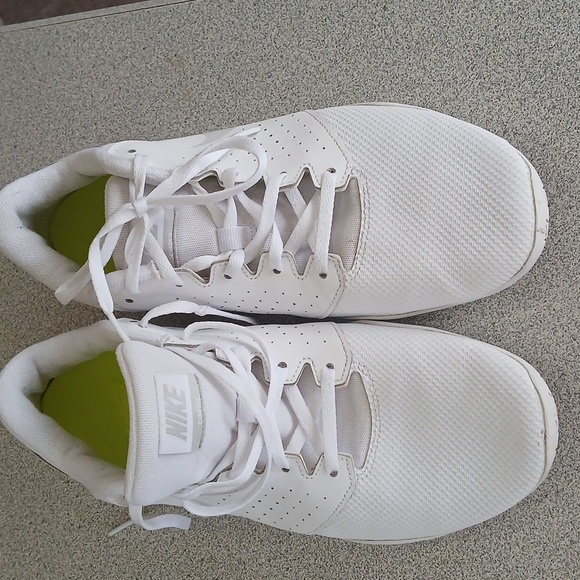 Womens  White Sneakers - Picture 2 of 7